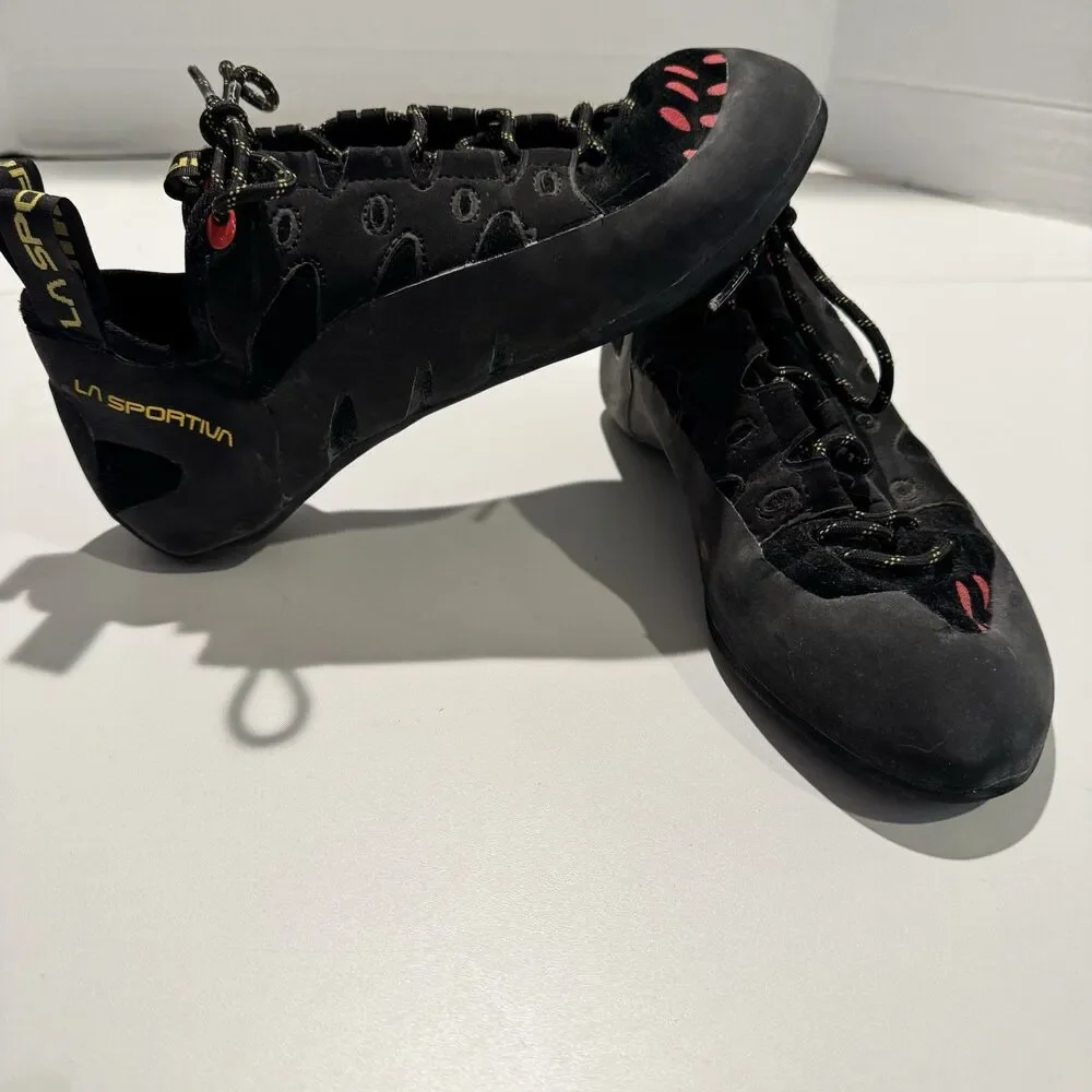 La Sportiva Tarantulace Rock Climbing Shoes Mens Size 9.5 EUR 42.5 Black Red